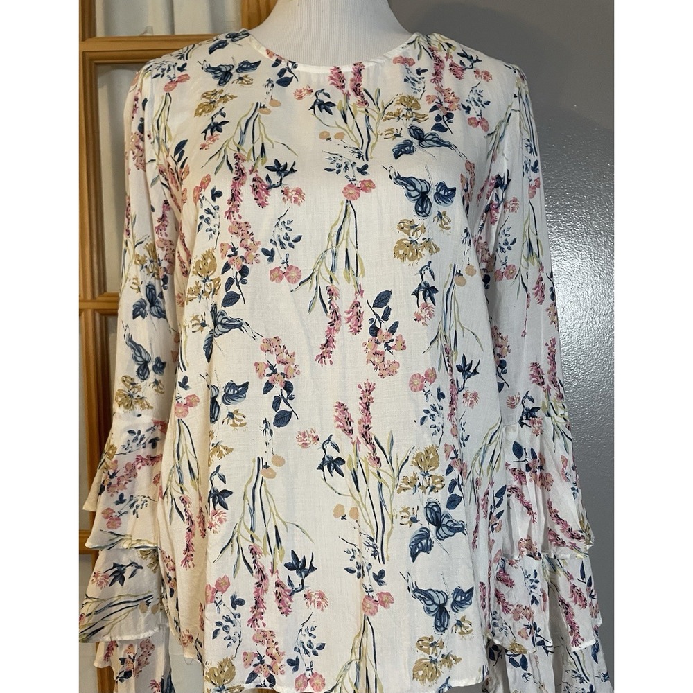 Chelsea & Theodore Floral Pullover Blouse Sz S Layered Sleeve Blue Pink Boho